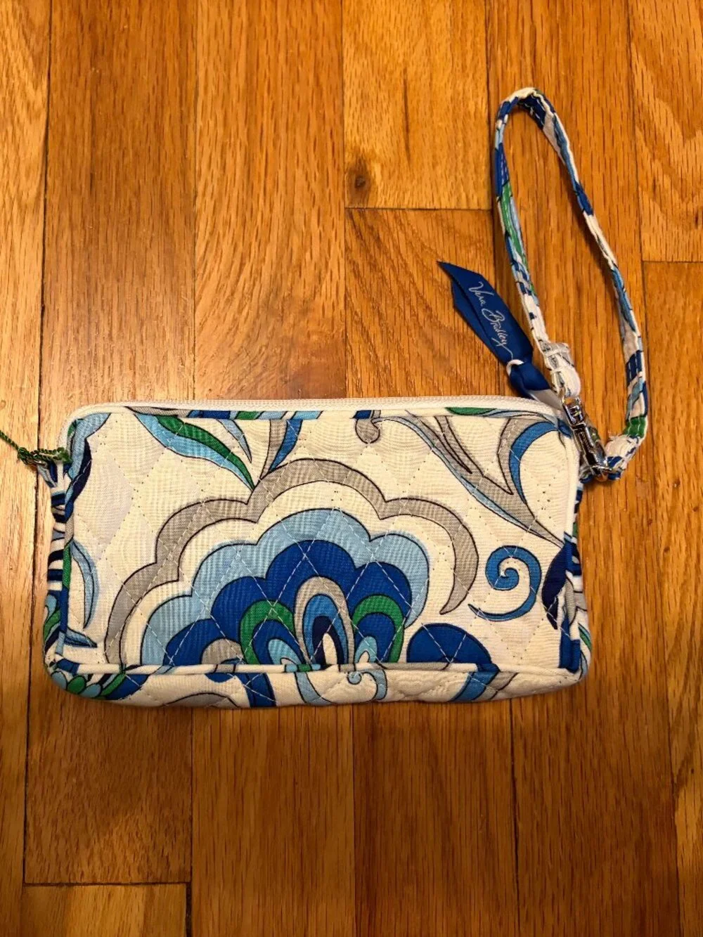 Vera Bradley Wristlet - New With Tags!